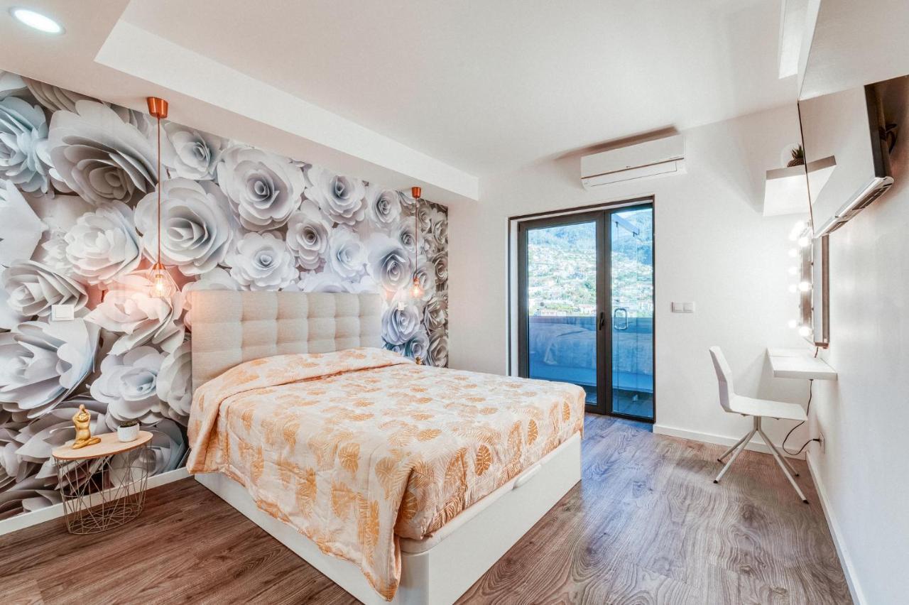 Rym Apartment - Madalenas ฟุงชาล ภายนอก รูปภาพ